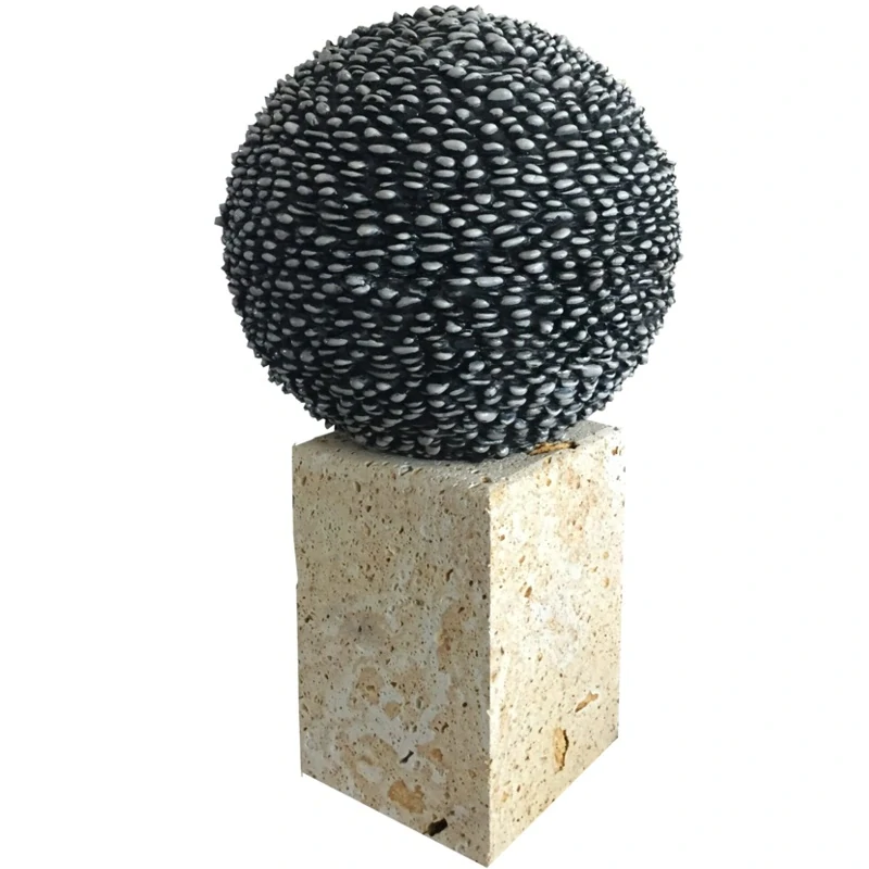 Betonová koule kamínková D109 zahradní dekorace 62cm